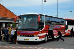 15.06.2017: Setra/Kässbohrer bus fra Jan Ole's Turisttrafik ved færgeterminalen på Rønne Havn.