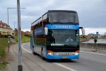 14.06.2018: Setra/Kässbohrer bus med navnet “Pia” fra Aakirkeby Turist- og Selskabskørsel på Nordre Kystvej ved Hotel Griffen i Rønne.