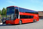 15.06.2018: DAF/Bova Synergy bussen “Malou” fra Svaneke-Nexø Bustrafik på Kirkepladsen i Allinge.