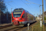 12.03.2019: FLIRT togsæt på regionallinje RE9 på vej mod Bahnhof Sassnitz lige efter at have passeret Merkelstraße.