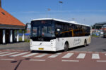 13.06.2019: Volvo B7R/Vest Center bus fra Gudhjem Bus ved Færgeterminalen på Rønne Havn.