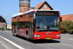 18.06.2022: Mercedes Citaro LE bussen “Pibelinj” fra Gudhjem Bus ved Tårnhuset i Allinge