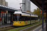 22.10.2021: AEG GT6N-U enretningsvogn nr. 1517 (ex GT6-94 nr. 1017) ved stoppestedet U Tierpark.