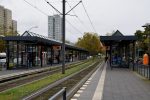22.10.2021: Stoppestedet U Tierpark (Østberlins zoologiske have). Her kan man skifte til U-Bahn linje 5 mod henholdvis Hauptbahnhof og Hönow.