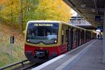 22.10.2021: DB serie 481 S-tog på Friedrichsfelde Ost.