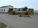 28.07.2010: BAT Volvo B10M bus nr. 710 på vej rundt i bussløjfen på Vang Havn.