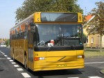 08.09.2009: BAT Volvo B10M bus nr. 712 på en af sine første driftsdage. Vognen ses her i Store Torvegade på vej mod Rønne centrum.