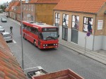 04.08.2009: DAB12 bus nr. 5 fra Allinge Turistfart på vej op ad Snellemark i Rønne.