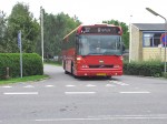 26.08.2010: Volvo B10M-55/Vest Contrast bussen med navnet “Tilde” (ex Jørn Juuls Busser nr. 407) fra Østbornholms Lokaltrafik ved Klemensker Skole.