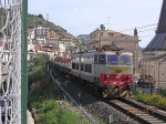 24.10.2005: Godstog trukket af el-lokomotiv nr. E655.298 i Giardini Naxos.
