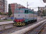 19.10.2006: El-lokomotiv nr. E656.019 på Syracusa Station.