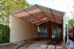 29.09.2012: Vognhallen på endestationen i Palma de Mallorca kan rumme et par motorvogne. Resten af hallen er i dag indrettet som kunstudstilling.