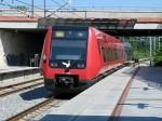 11.06.2007: Fjerdegenerations S-tog bestående af fire enheder på stationen ved KB Hallen i retning mod Hellerup.