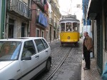 17.03.2008: Vogn nr. 567 på den enkeltsporede strækning i Calçada São Vicente lige før Rua Escolas Gerais.