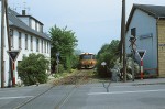 Juni 1980: Y-vogntog fra Køge lige før Karise Station.