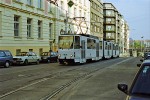 17.10.2000: Tatra KT8D5 ledvogn nr. 9011 på Strossmayerovo náměstí. Vognen er siden blevet ombygget til KT8D5.RN2P ledvogn nr. 9061.