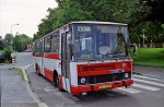 23.07.2001: Karosa Hotliner bus nr. 1090 som erstatning for sporvejen mellem Hradčanská og Petřiny pga. sporarbejder.