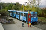 15.10.2003: Tatra T3SUCS vogntog med nr. 7174 ved stoppestedet Krejcárek.