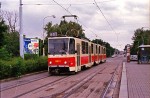 25.07.2002: Tatra KT8D5 ledvogn nr. 9021 ved Palmovka metrostation. Vognen er siden blevet ombygget til type KT8D5.RN2P nr. 9071.