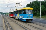 Juli 2001: Tatra T3 vogntog med nr. 6657 i gaden Plzeňská ved stoppestedet Hotel Golf. Vognen er siden ombygget til T3R.P nr. 8396.