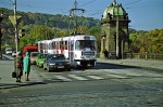 Oktober 2003: Tatra T3SUCS vogntog med nr. 7242 på most Legíi. Vognen er siden ombygget til T3R.P nr. 8559.