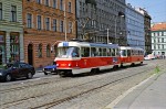 Juli 2001: Tatra T3 vogntog med nr. 6907 på Strossmayerovo náměstí (?). Vognen er siden ombygget til T3R.P nr. 8541.