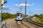 02.09.2014: DWA/DUEWAG 6N1 ledvogn nr. 662 på broen over An der Stadtautobahn, lige før vognen ankommer til Evershagen Süd.