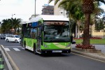 14.01.2013: Van Hool New A308 lavgulvsbus nr. 5286 på Avenida Tres de Mayo nær Intercambiador.