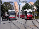 20.04.2004: E1 ledvogn nr. 4680 med c3/c4 bivogn samt ULF B ledvogn nr. 621 på linje 6 på endestationen Burggasse-Stadthalle (Urban-Loritz-Platz).
