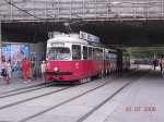 31.07.2006: E1 ledvogn nr. 4748 med c3/c4 bivogn ved Praterstern Station.